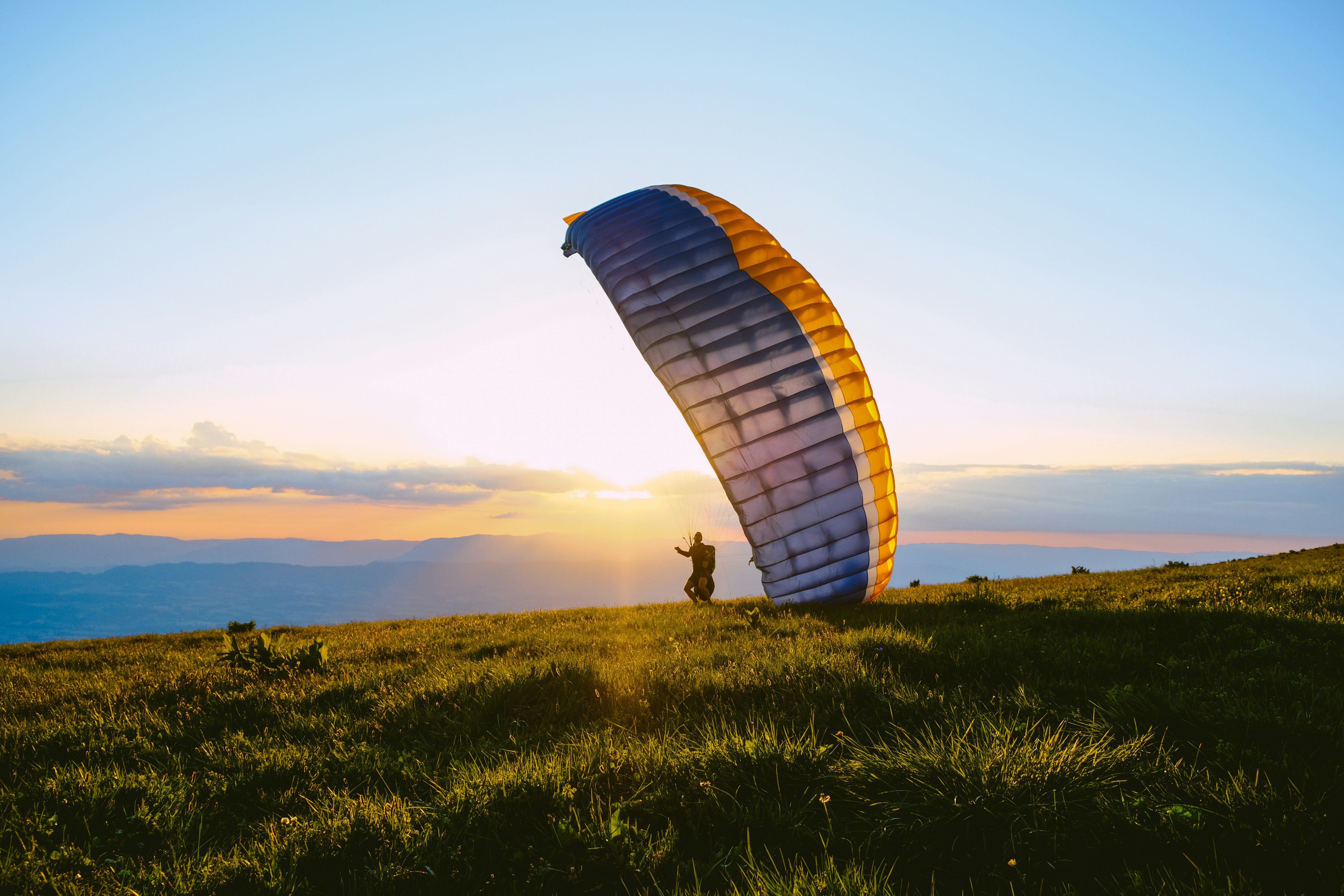 Paragliding in Bir Billing